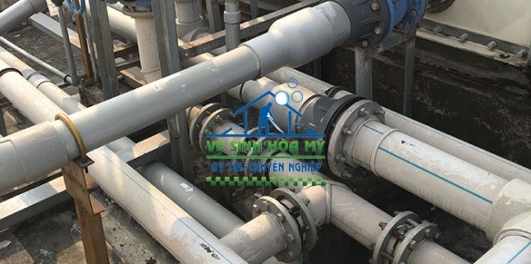 Dịch vụ vệ sinh làm sạch đường ống nước sinh hoạt nhà máy
