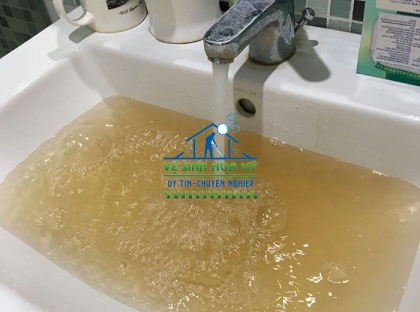 Dịch vụ vệ sinh làm sạch đường ống nước sinh hoạt tại Long Biên