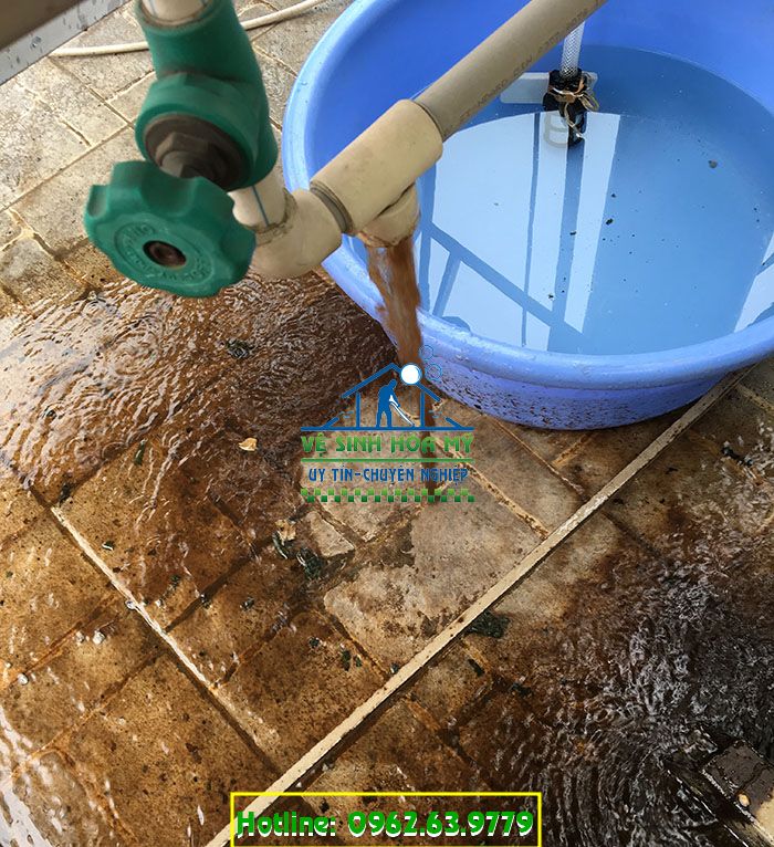 Dịch vụ vệ sinh làm sạch cáu cặn rong rêu trong đường ống nước PPR chuyên nghiệp cùng Green Hòa Mỹ.