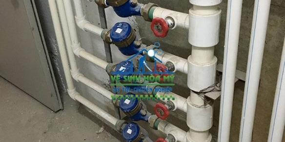 Dịch vụ vệ sinh làm sạch cáu cặn rong rêu trong đường ống nước PPR